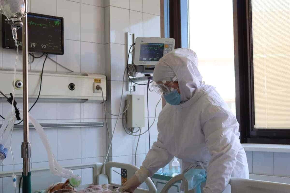 Вакцинация төлқұжатын сатып алған қазақстандық жансақтау бөлімінен бір-ақ шықты