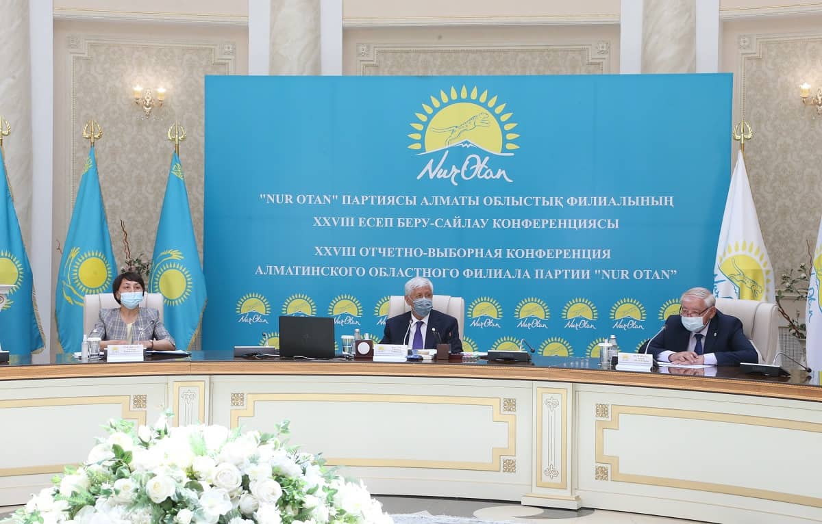 Алматы облысында «Nur Otan» партиясының сайлауалды бағдарламасын сапалы орындау мәселесі қаралды