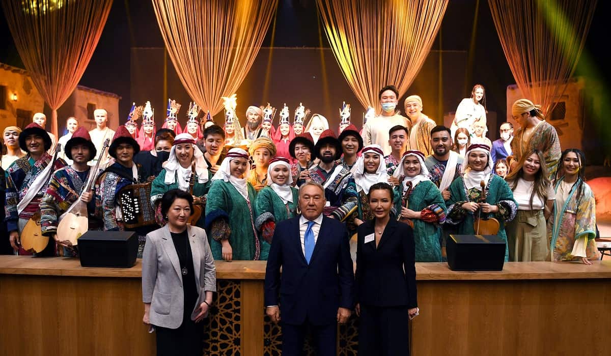Нұрсұлтан Назарбаев: «Түркістан туристер үшін де бірегей мекенге айналады»