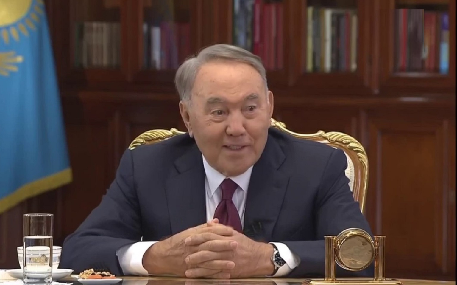 Назарбаевтың қанынан вакцина жасалмайды - Ақпарат министрлігі
