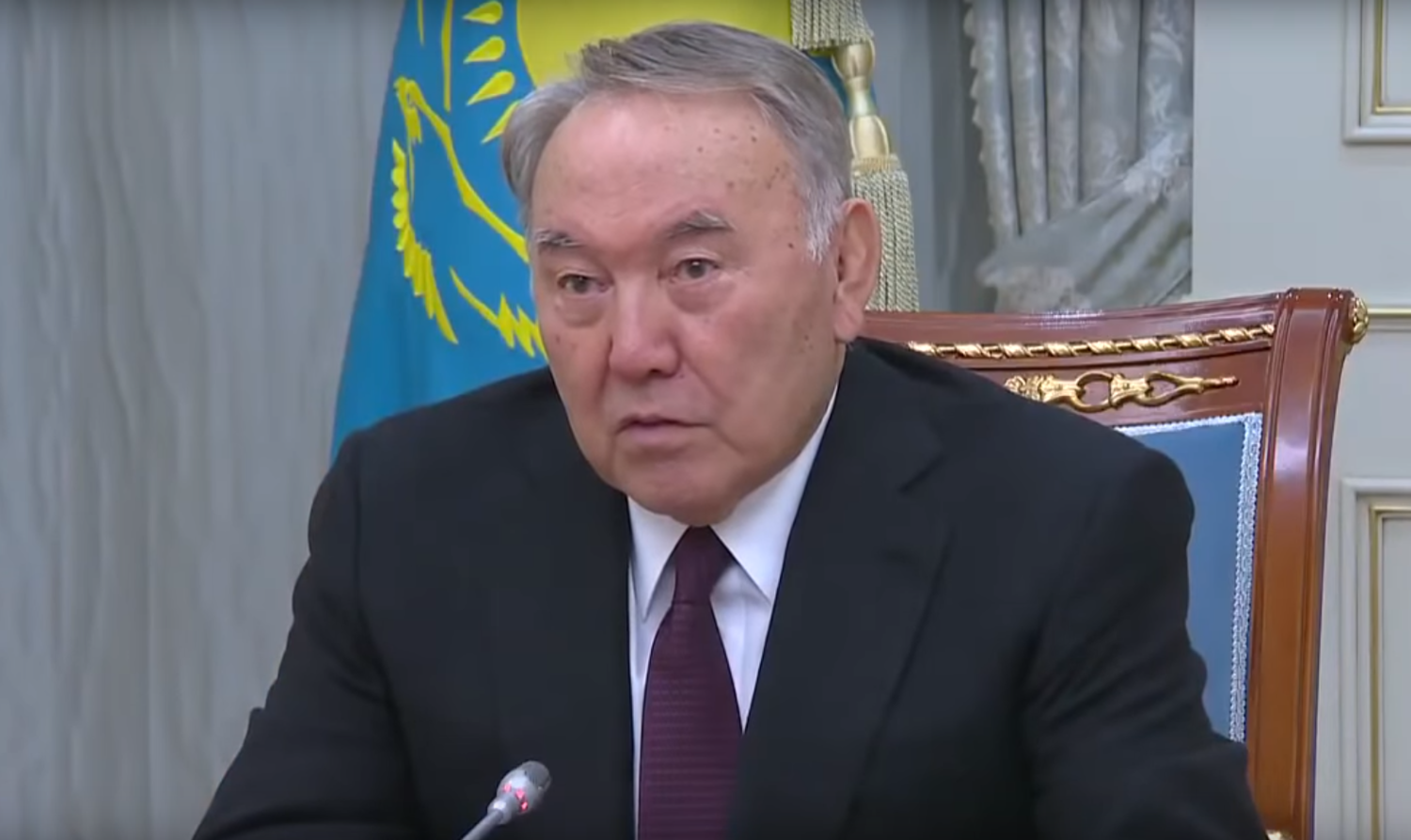 Назарбаев: "Қордайдағы оқиға Ассамблеяға сабақ болуы керек"