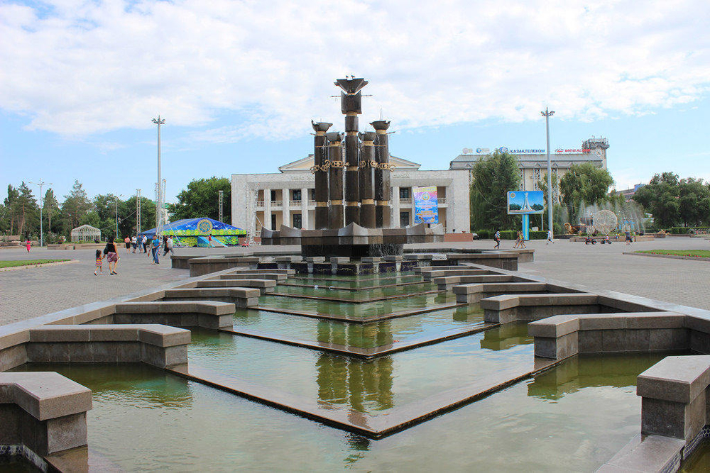 Талдықорғанның басты көшесіне Нұрсұлтан Назарбаевтың есімі берілді