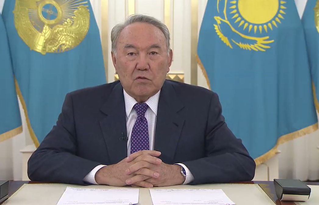 Назарбаев: "Бұдан былай бұл өңір Түркістан облысы деп аталатын болады"