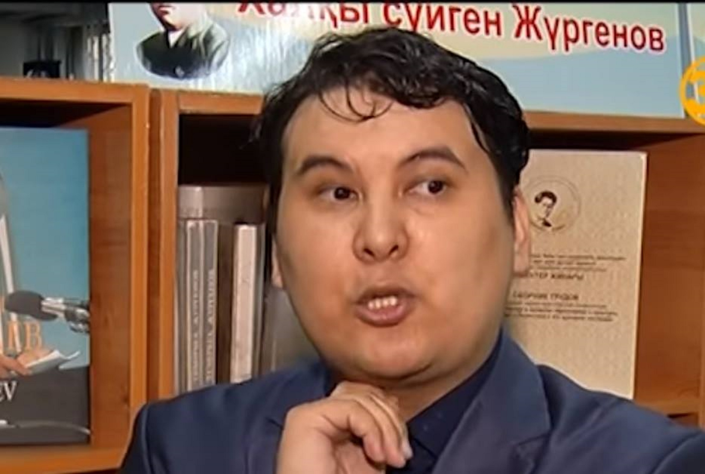 Балтабек Нұрғалиев: "Назарбаевты мақтау? Бұл биліктің тапсырысы емес" (видео)