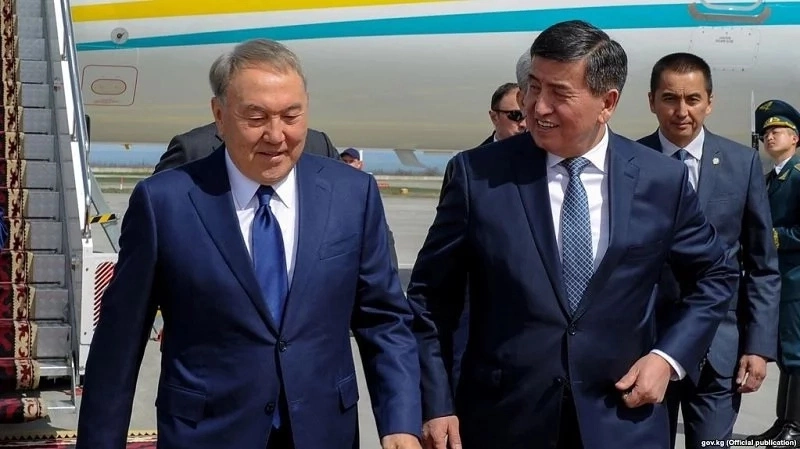 Назарбаев Қырғызстанның жаңа президентін құттықтады