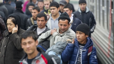 Террорлық шабуылдың алдын алу: Қазақстандағы мигранттар қалай тексеріледі?