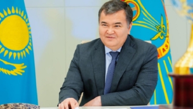Астана қаласы әкімі Жеңіс Қасымбек елордалықтарды қала құттықтады