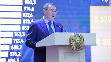 Almaty oblysy: ekonomıka serpin berip, jańa jobalar iske asýda