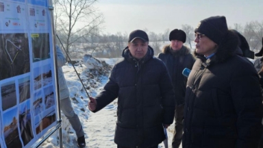 Су тасқынын алдын алу: СҚО-да айналма каналдар салынып, бөгеттер плиталармен нығайтылып жатыр