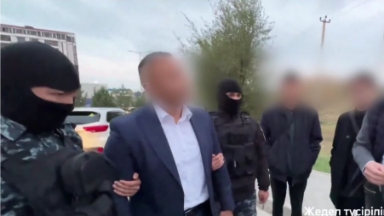 "Ақысы 400 мың теңгеге дейін". Шымкентте ХҚКО басшылығы жүргізуші куәлігін сатқан