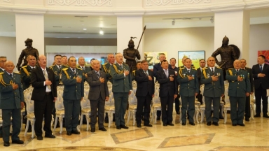 Отан қорғаушылар күніне орай алғашқы әскери дайындық пәні мұғалімдері марапатталды