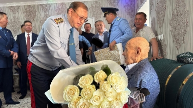 تۇركىستاندا 101 جاستاعى مايدانگەرمەن تاعىلىمدى كەزدەسۋ ءوتتى