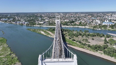 Семейдегі аспалы көпірдің асфальт жабыны алғаш рет толық ауыстырылады