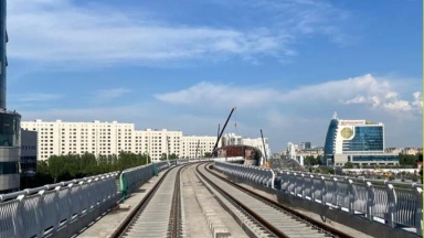استانادا LRT جەلىسىندە رەلس جولىنىڭ 50%-ى اياقتالدى