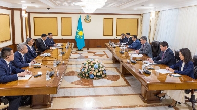 جۇڭگو قازاقستانعا 1 ملرد يۋان ينۆەستيسيا تارتپاق