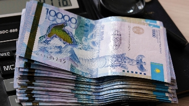 Ақтөбелік зейнеткердің бүкіл зейнетақысы салық қарызын өтеу үшін ұсталған
