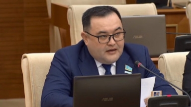Алаяққа алданған 18 адамның арызы тіркелмеген — депутат дабыл қақты