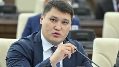 Руслан Берденов Respublica партиясындағы қызметінен кетті