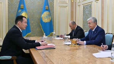 Мемлекет басшысы "QazaqGaz" ҰК" АҚ басқарма төрағасы Санжар Жаркешовты қабылдады