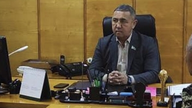 Ақмола облысында мәслихат төрағасы мен оның отбасына қарақшылық шабуыл жасалды