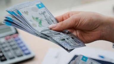 Qyzylordalyq jumys berýshini sotqa berip, 1 mln teńge jalaqy men zeınetaqy jarnasyn óndirip aldy