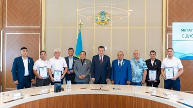 SHQO-da Metalýrgter kúnine arnalǵan saltanatty shara ótti