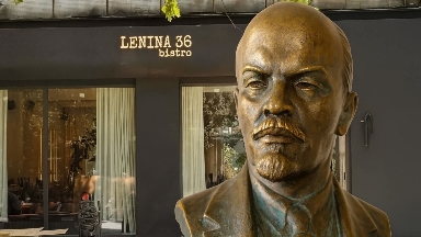 Алматыдағы Ленин 36 мейрамханасы желідегі даудан кейін атауын өзгертетін болды