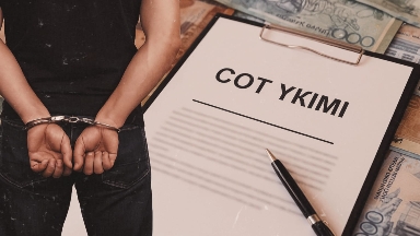 "Залал көлемі - 4 млрд теңге". Жетісай аудандық білім бөлімінің 46 қызметкері жаппай сотталды