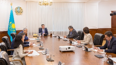 Бектенов дәрігерлердің мәселесін шешу үшін министрліктерге 10 күн уақыт берді