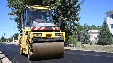 Алакөлде 10 елді мекеннің жолдары жөнделіп, ауызсу желілері жаңаруда