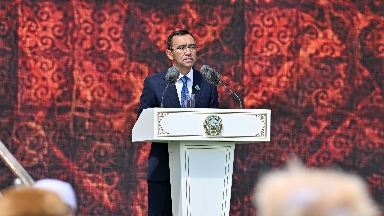 اباي – الەمدىك دەڭگەيدەگى تۇلعا: پرەزيدەنتتىڭ قۇتتىقتاۋىن سەنات ءتوراعاسى جەتكىزدى