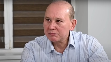 "Қазатомөнеркәсіптің" бұрынғы басшысы ел азаматтарын сақ болуға шақырады