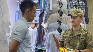 Almaty qutqarýshylary «Alataý» bazarynda jer silkinisine daıyndyq sharasyn ótkizdi