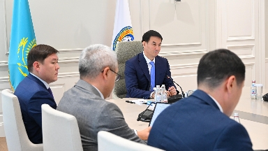 Алматы әкімі 1 қыркүйекке дейін қаланы жан-жақты дайындауды тапсырды