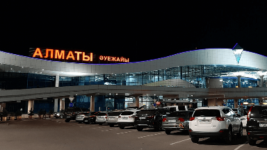 Алматы әуежайында "қалжыңдаған" өзбекстандық жазаланды