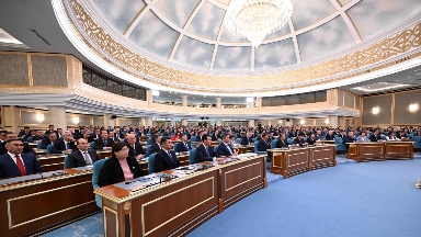 "Jurttyń vagondardyń jaı-kúıine kóńili tolmaıdy" - Toqaev