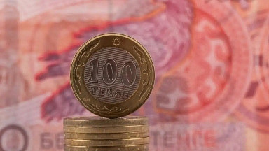 "Dollar qymbattaıdy".  Elimizdiń makroekonomıkalyq kórsetkishterine qatysty boljam jarıalandy
