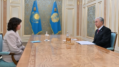 Тоқаев жаңа министр Жұлдыз Сүлейменованы қабылдады