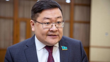 Кедендік тосқауылдар кәсіпкерлердің қаржылай жағдайына қауіп төндіруде — Айдос Сарым
