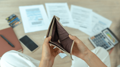 Салықшылар қазақстандықтардың барлық шоттарын тексеруді бастады