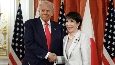 Жапония премьер-министрі Трампты Нобель бейбітшілік сыйлығына ұсынды