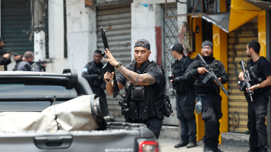 Риодағы полиция мен есірткі мафиясы арасындағы қақтығыстар: қаза тапқандар саны 130-ға жетті