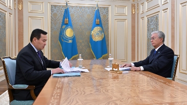 "Мемлекет пайдасына 112 миллиард теңге өндірілді". Смайылов Тоқаевқа есеп берді