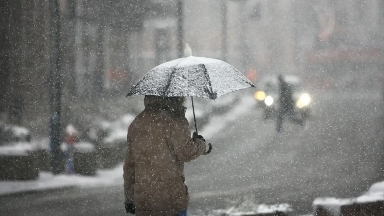 Қар, жаңбыр, бұрқасын: Бүгін еліміздің басым бөлігінде күн нашарлайды