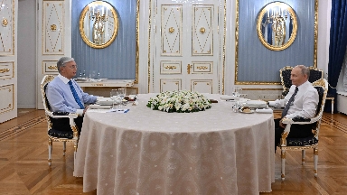 Тоқаев Путинмен екі сағатқа жуық жүзбе-жүз әңгіменің шет жағасын айтты