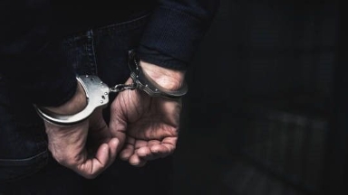 Бәсекелесін өлтірді деген күдікпен ұсталған қылмыскер Литвадан Алматыға экстрадицияланды