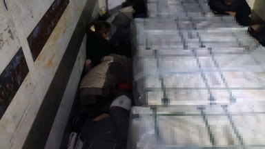 ҰҚК шекарадағы жүк көлігінен тосын нәрсе анықтаған