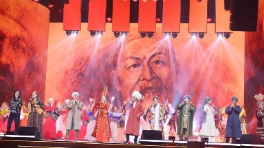 «Ақтау – Түркі әлемінің 2025 жылғы мәдени астанасы» жылының жабылуына арналған салтанатты концертке 1500-ден астам адам қатысты