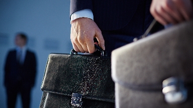 Сарапшылар неліктен аудан әкімдерін тоқтата тұруды сұрап жүр?