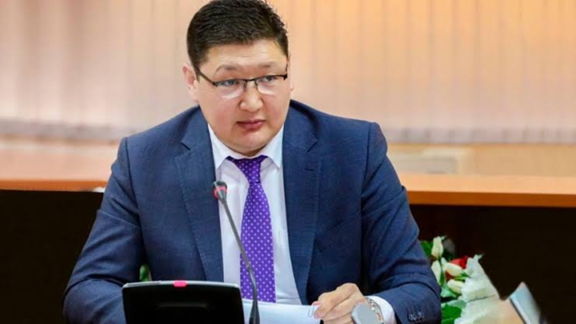 Қытайдан қорықсақ, Айға немесе Марсқа көшіп кетейік — Берік Уәли